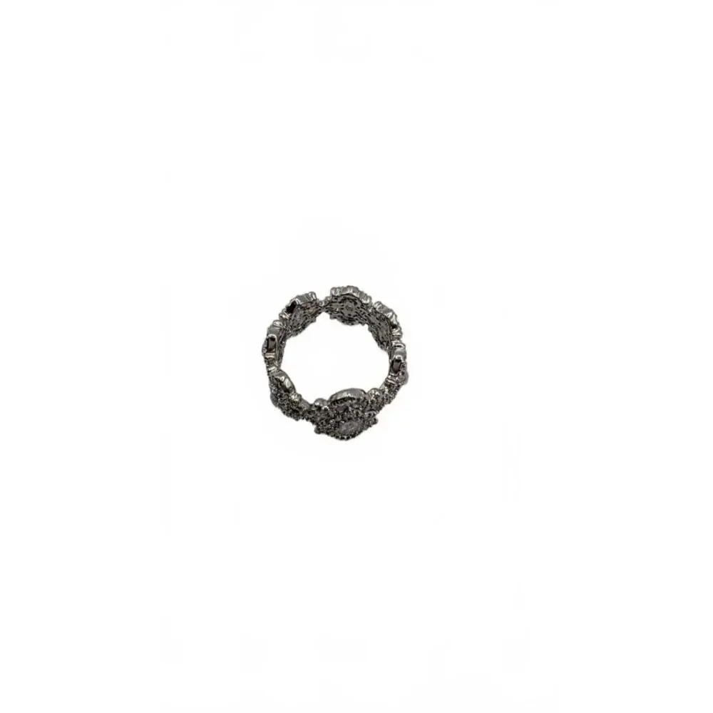 Elegant Vintage Silver Filigree Ring with Sparkling Details Size 7